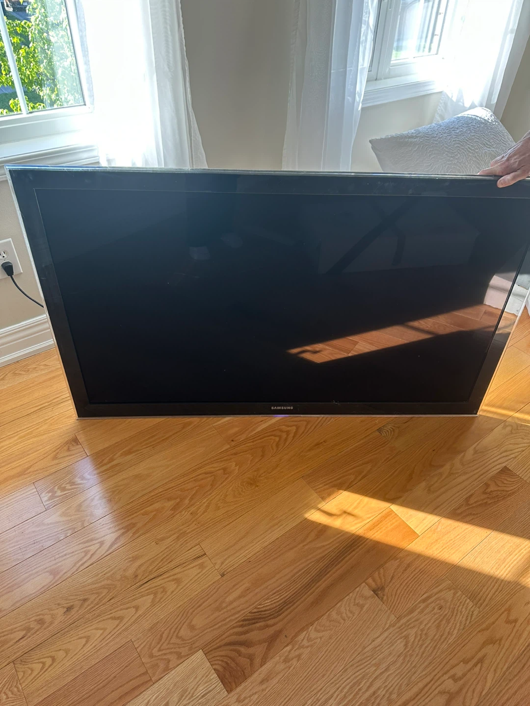 Samsung UN55B8000XF 55" LED TV - photo 2