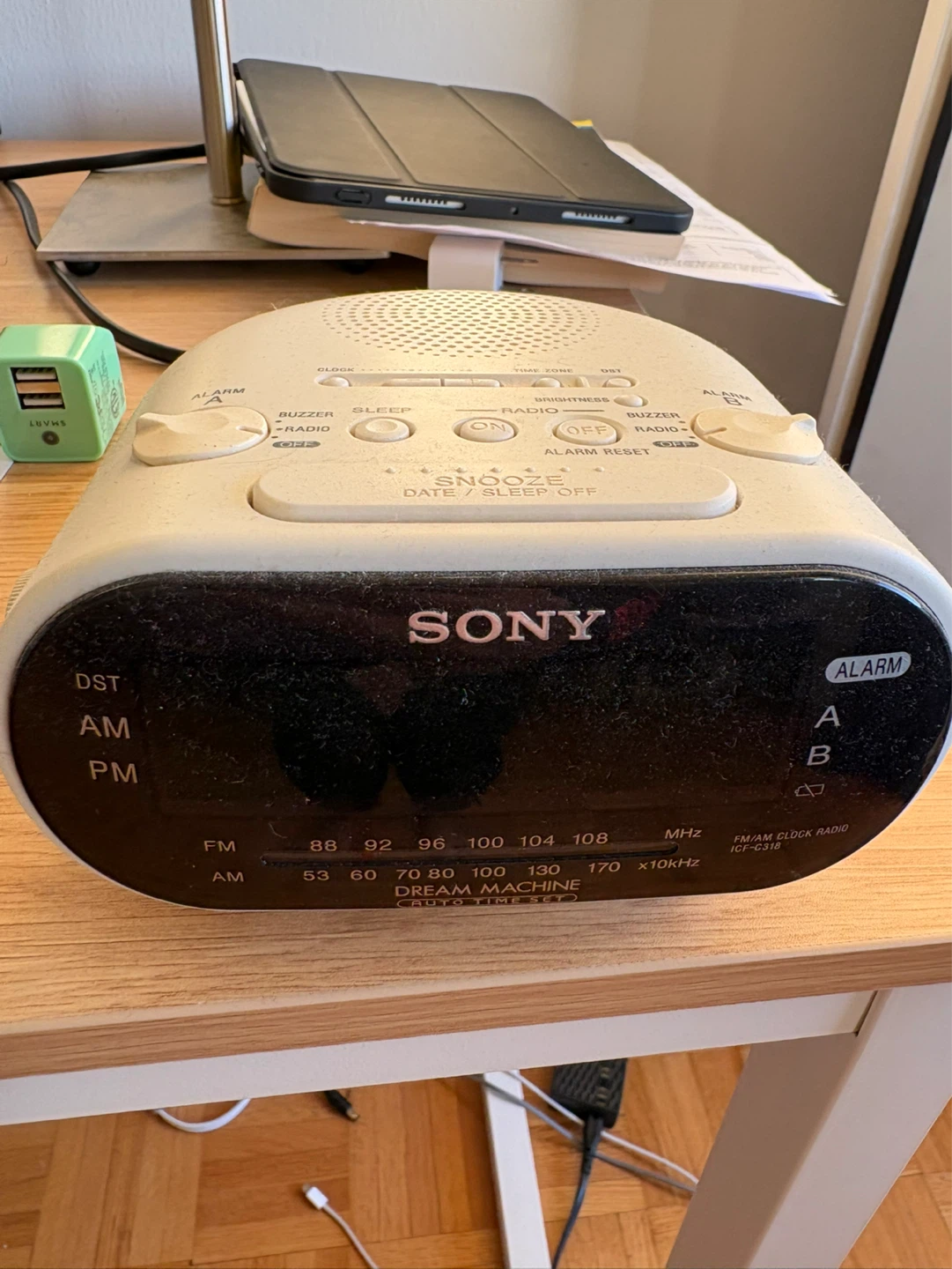 Sony Dream Machine Alarm Clock Radio - photo 2