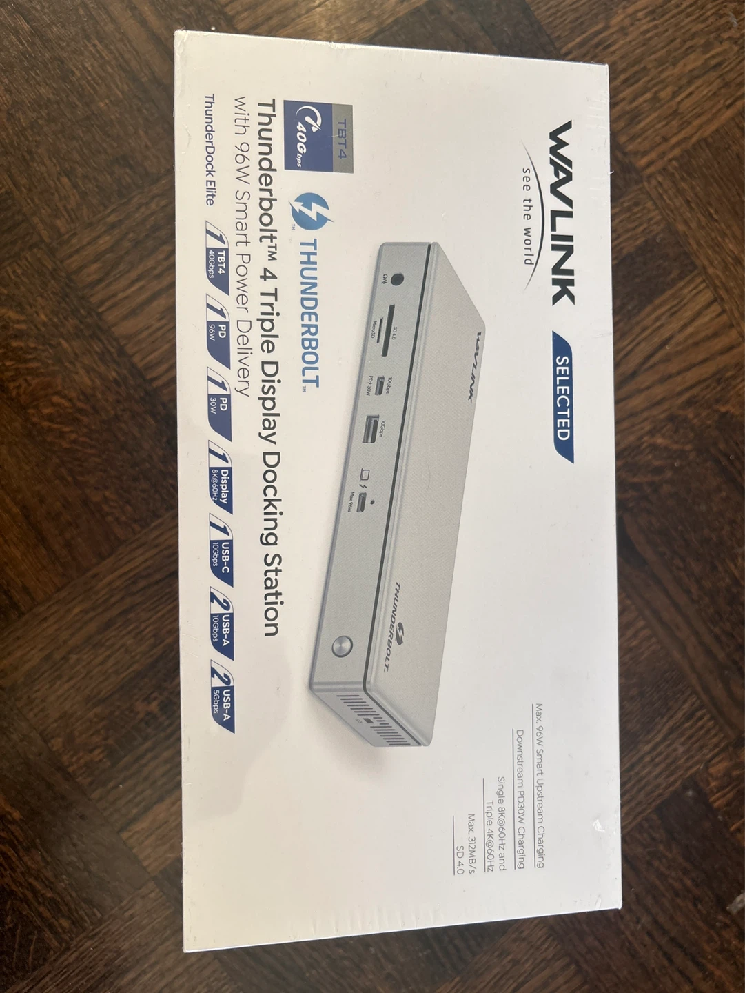 WAVLINK Thunderbolt 4 Triple Display Docking Station
