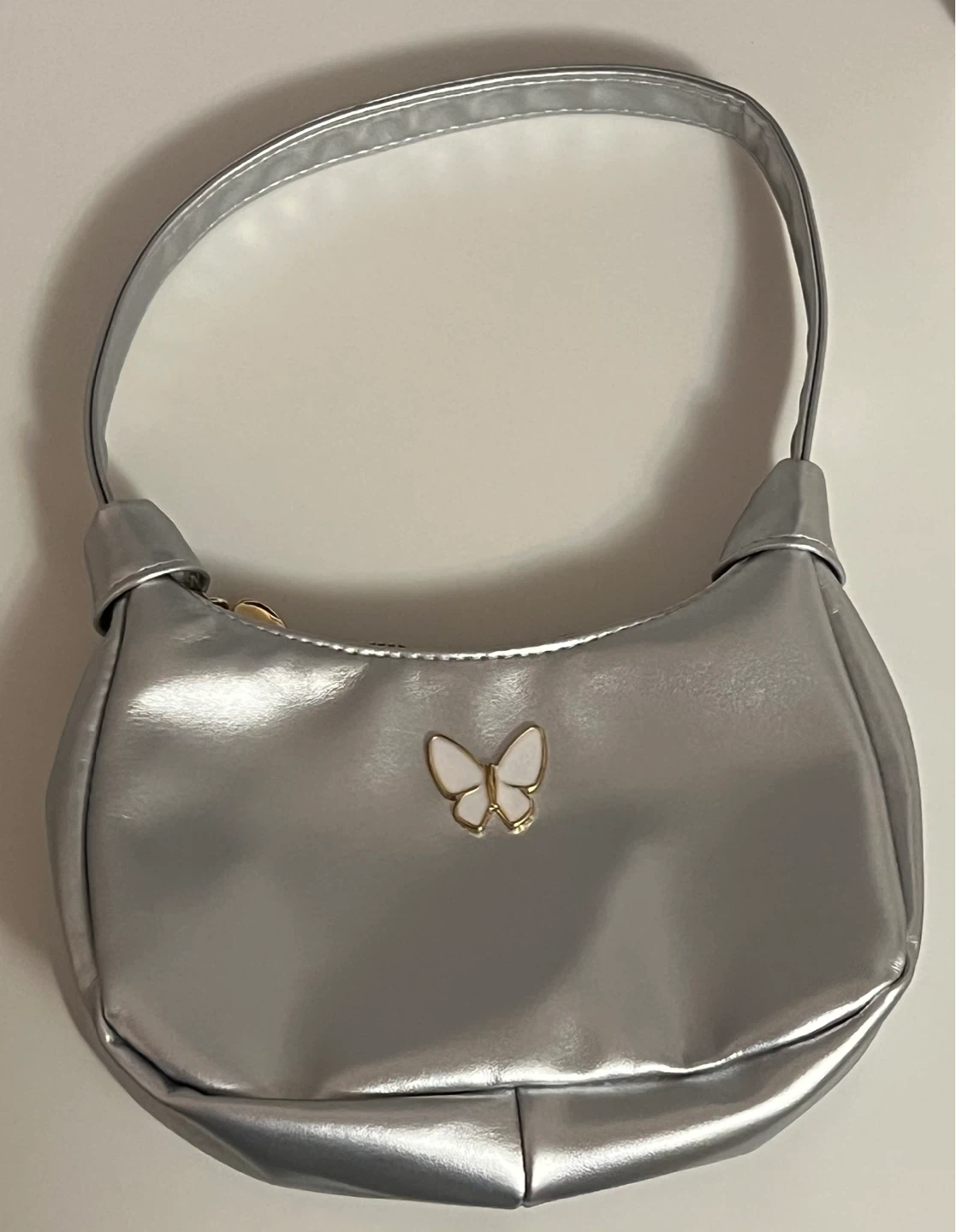 Women’s Silver Handbag