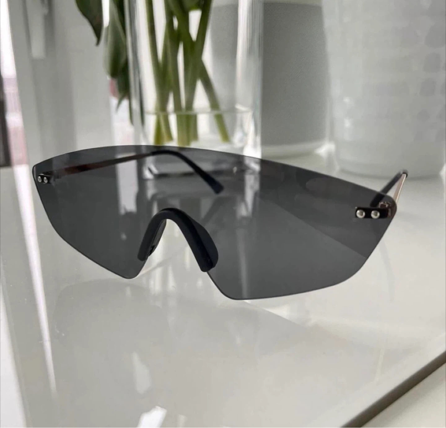 Rimless Shield Sunglasses