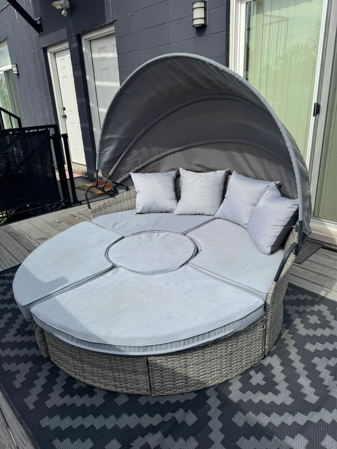 Round Outdoor Daybed with Canopy and Ottomans