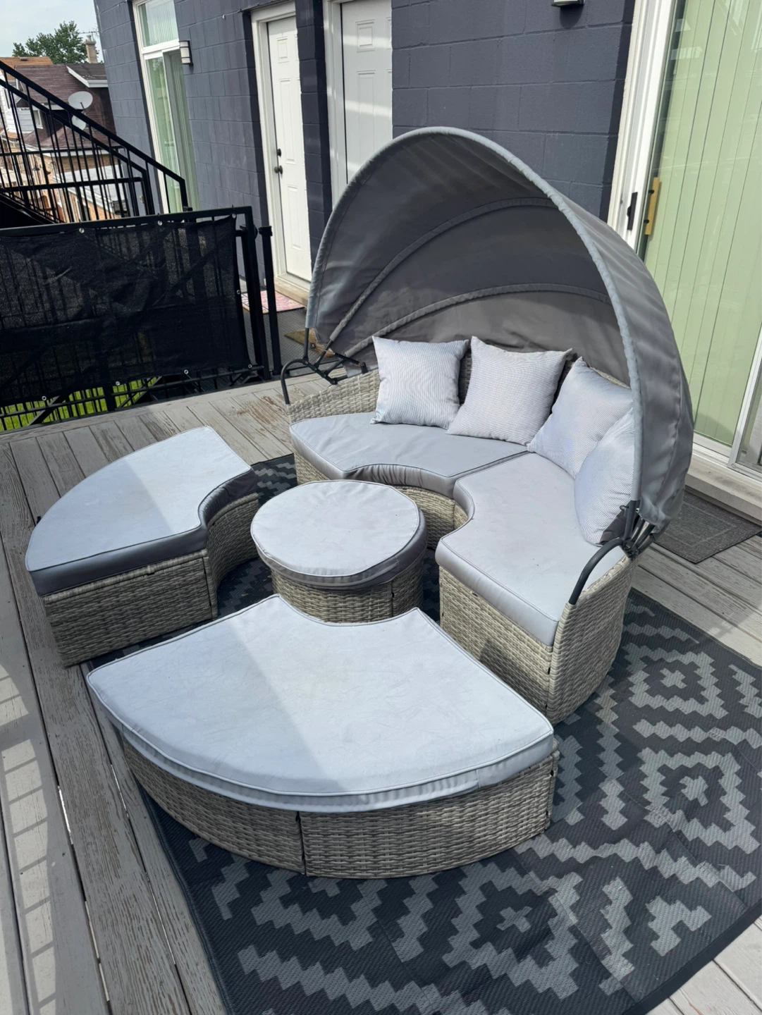 Round Outdoor Daybed with Canopy and Ottomans - photo 2