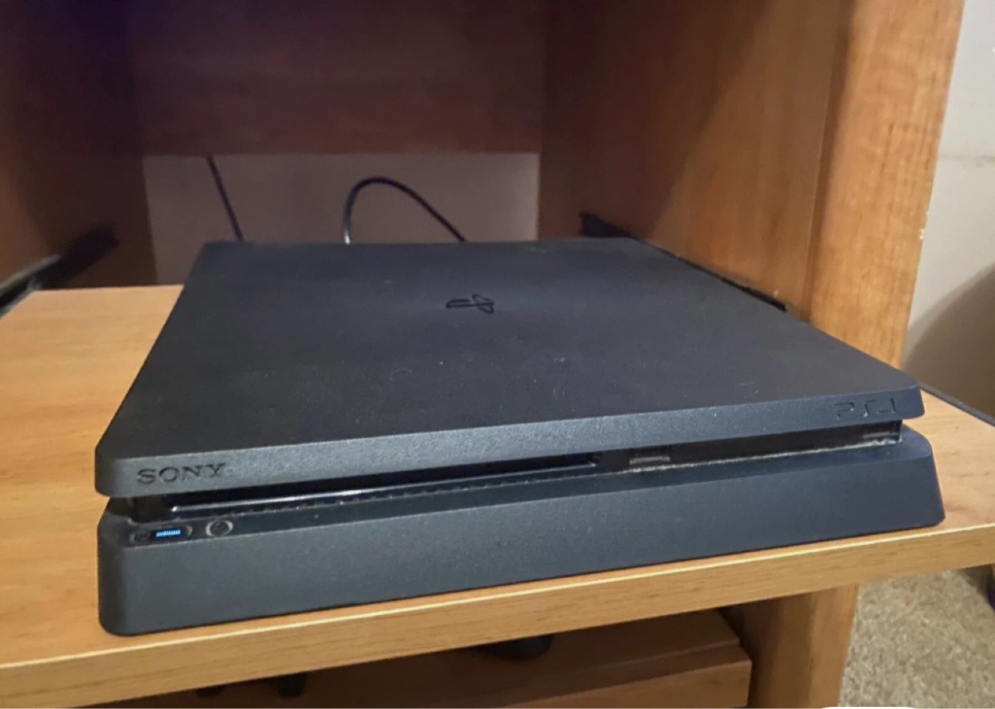 Sony PlayStation 4 Slim