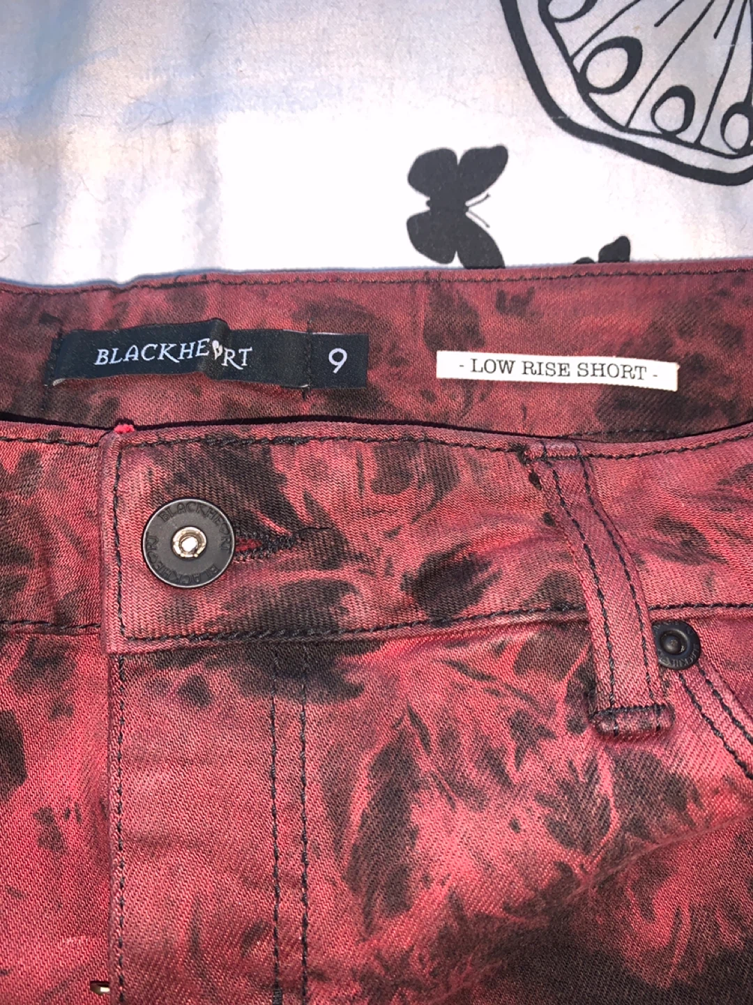 Red and black Tie dye distressed Mini shorts-low rise - photo 4