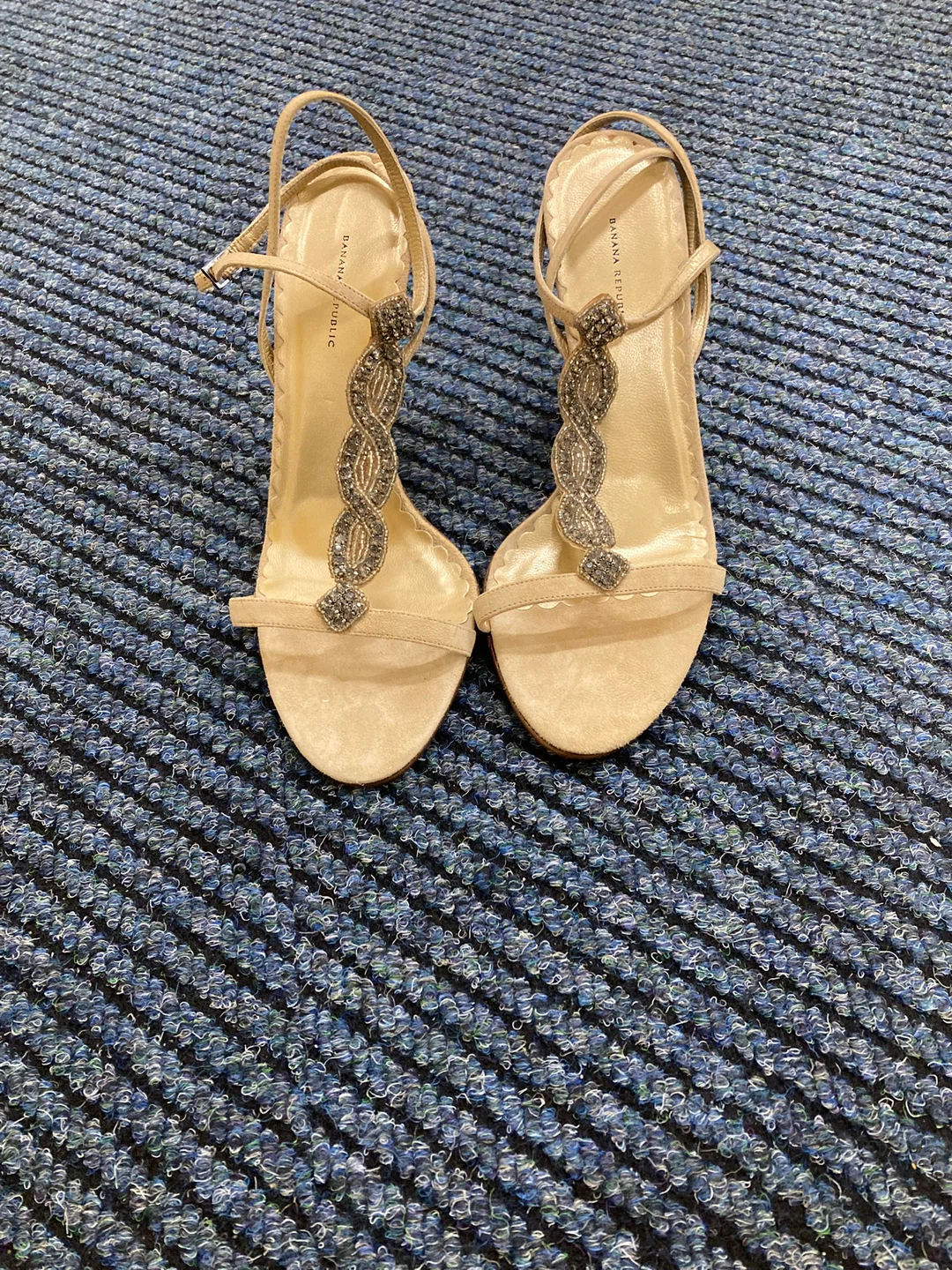 Banana Republic Sadie Heels Size 9