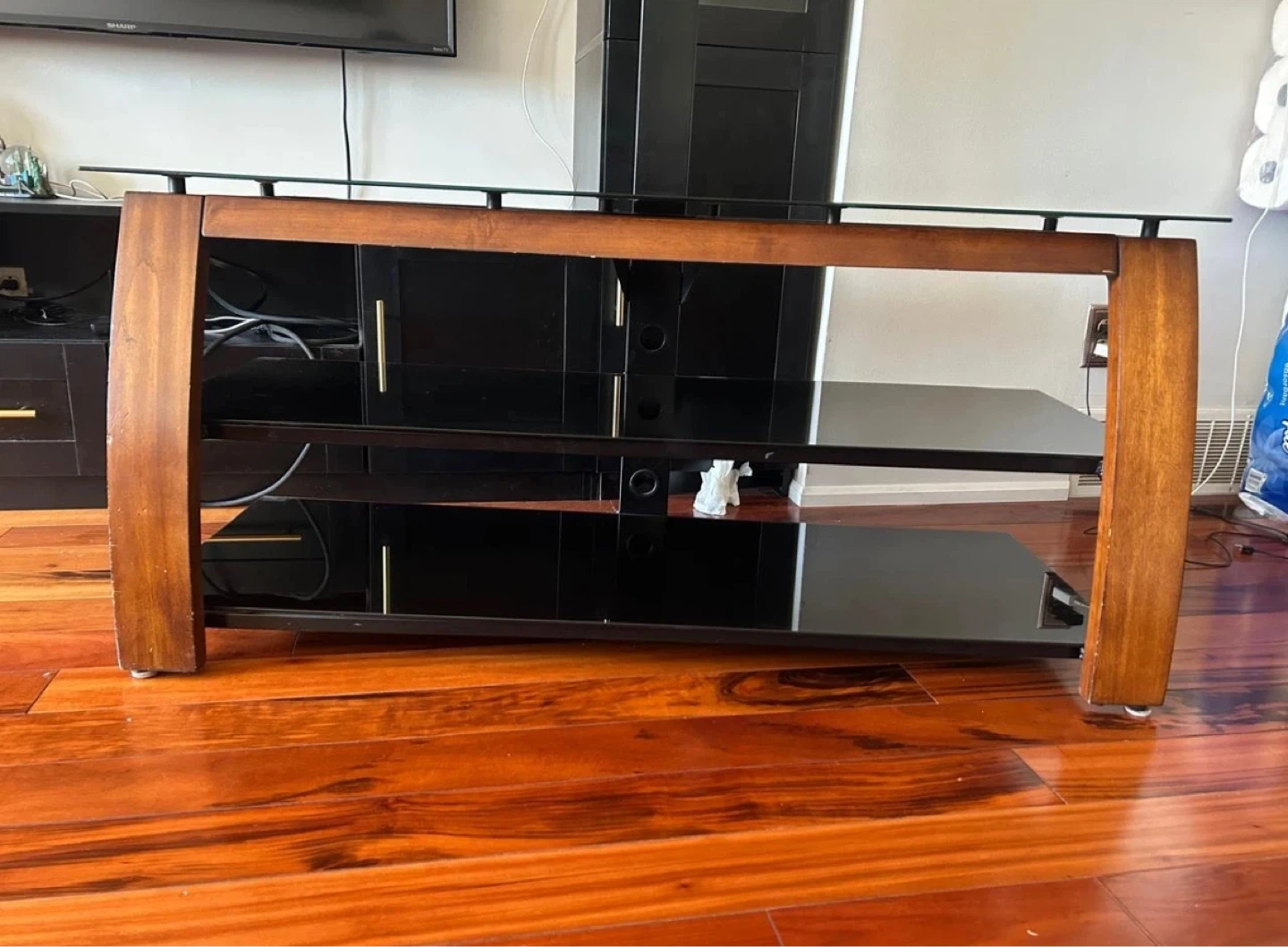 Tv stand