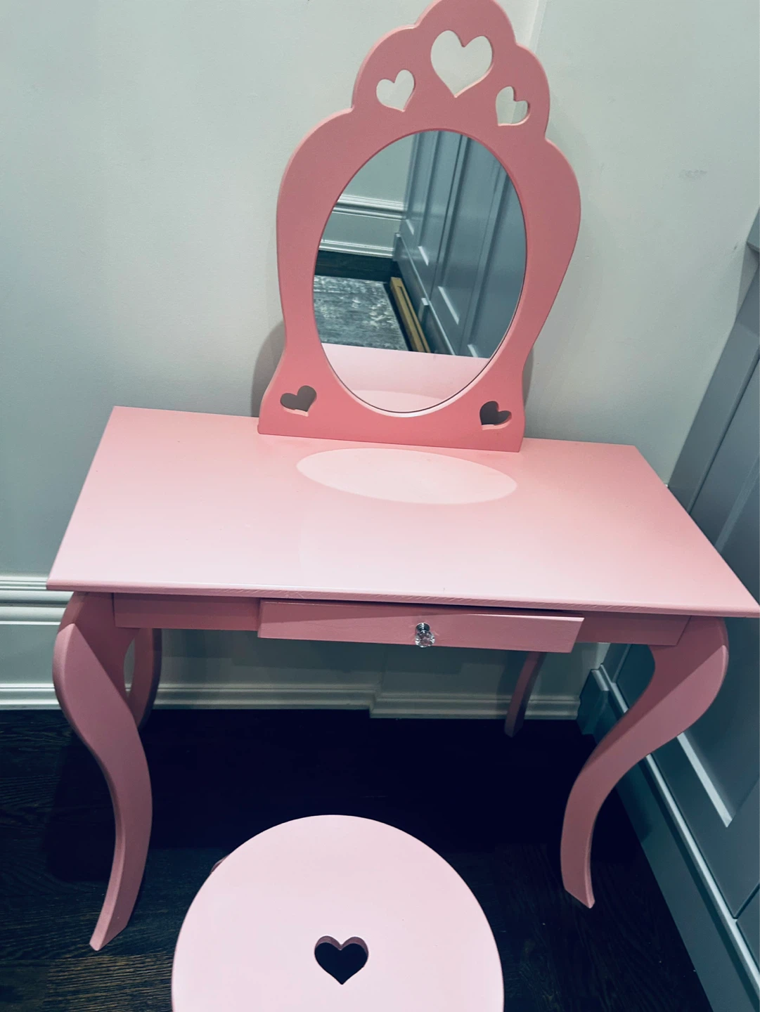 Pink Vanity children table with Stool - photo 3