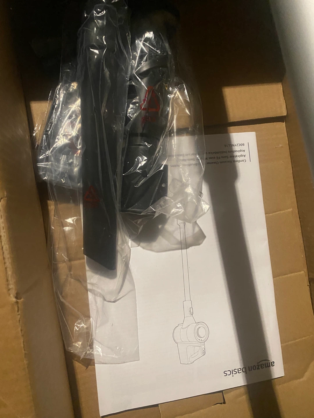 Amazon Basics Cordless Stick Vacuum Cleaner - photo 4