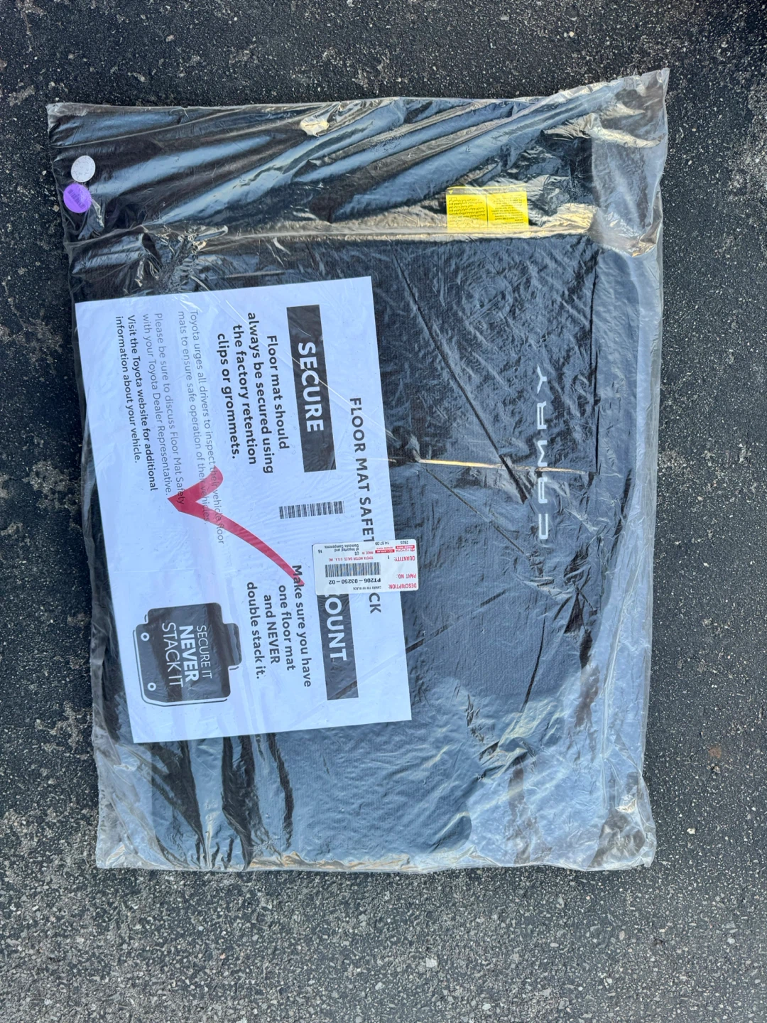 Original full Toyota Camry Floor Mats Never Used