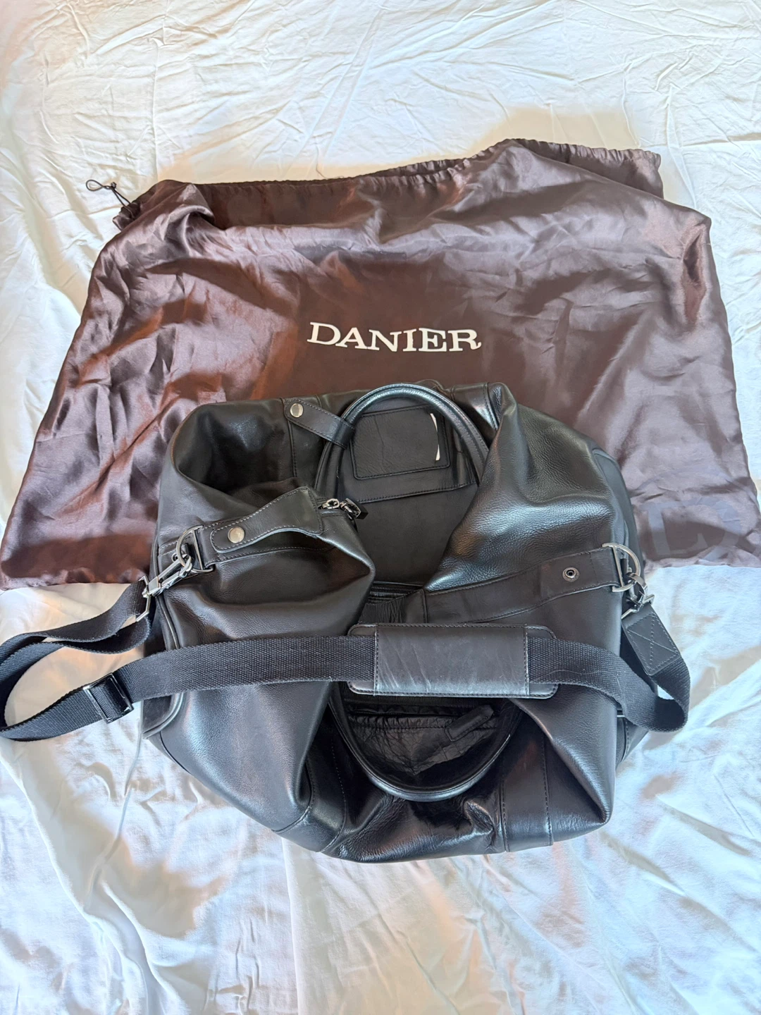 Danier Black Leather Tote Bag + Dust Bag - photo 5