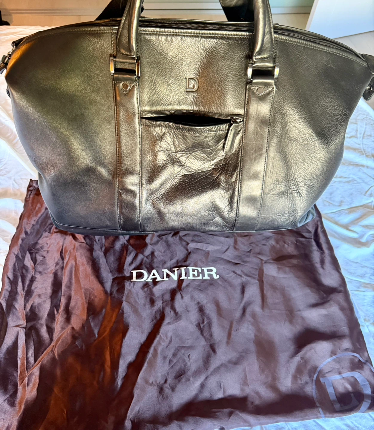 Danier Black Leather Tote Bag + Dust Bag - photo 2