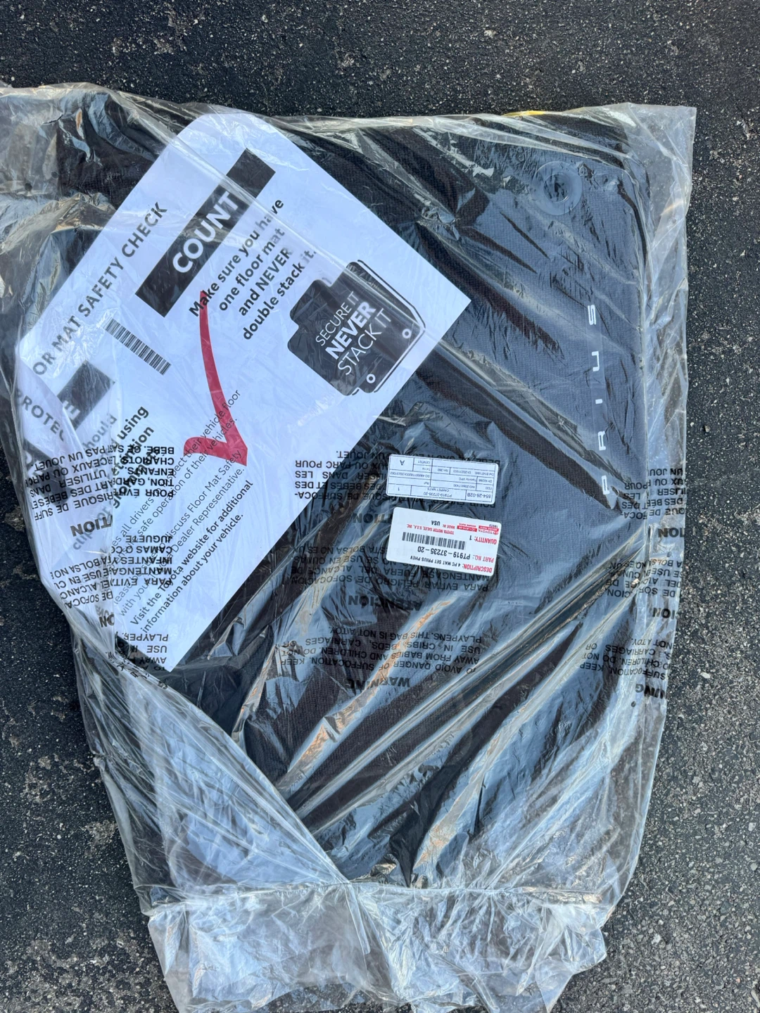 Original Full Toyota Prius Floor Mats Never Used