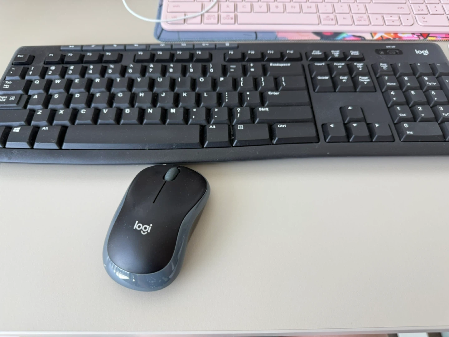 Logitech Wireless Keyboard and Mouse Combo