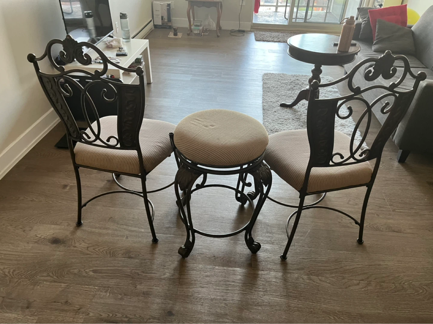 Patio set (2 metallic chairs and 1 rotating seat) - photo 2