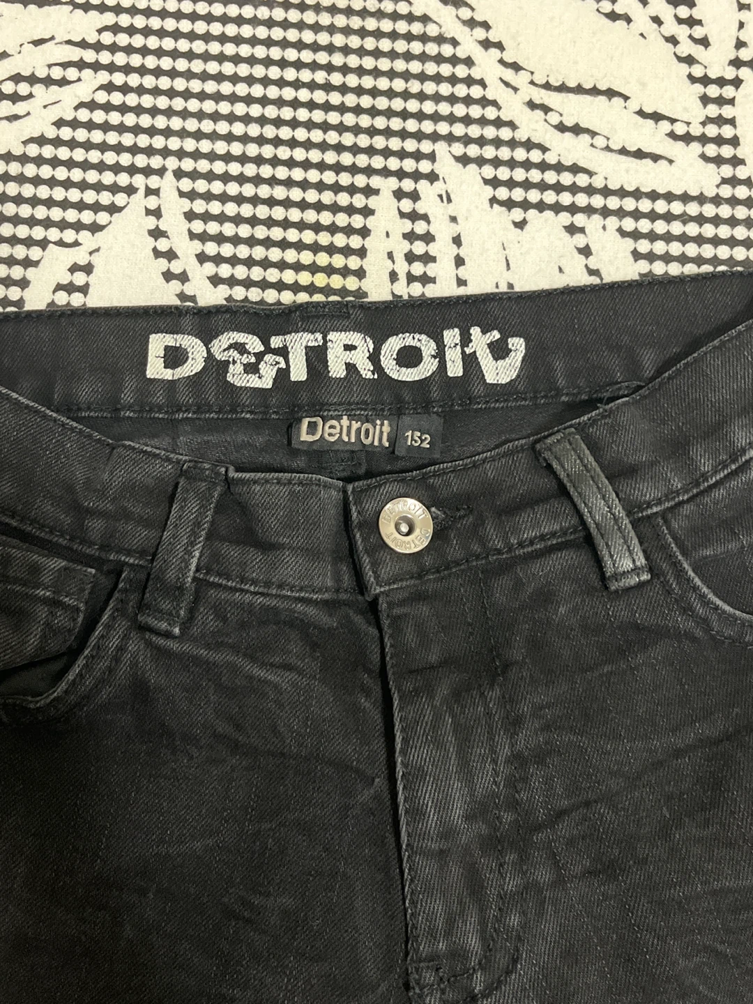 Detroit Jeans - Black - Size 132 - photo 3