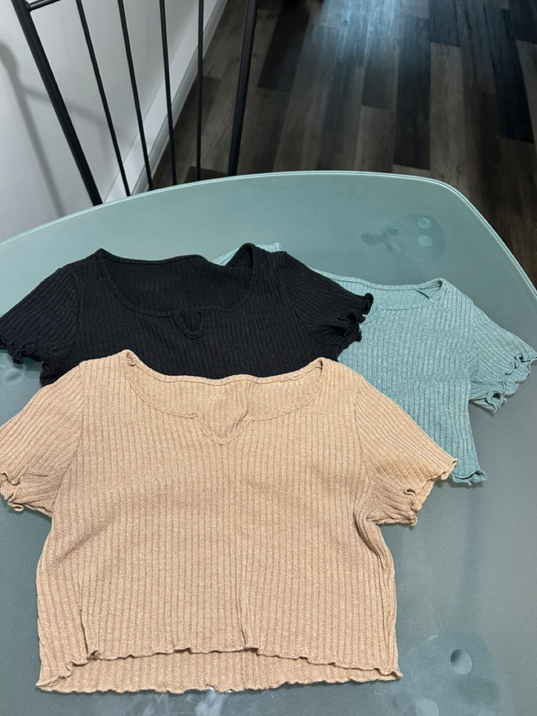 Crop top