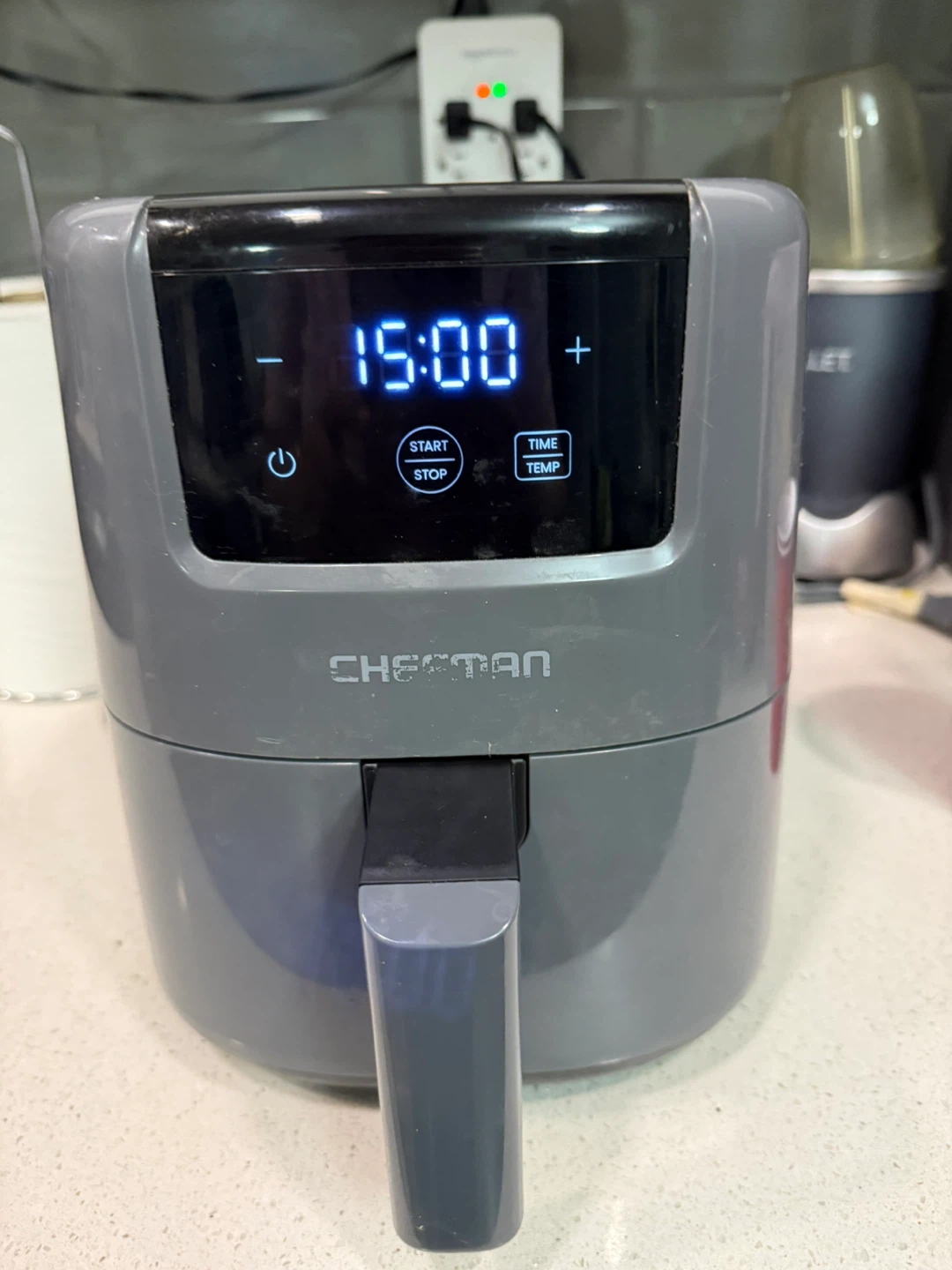 Chefman Air Fryer - photo 4