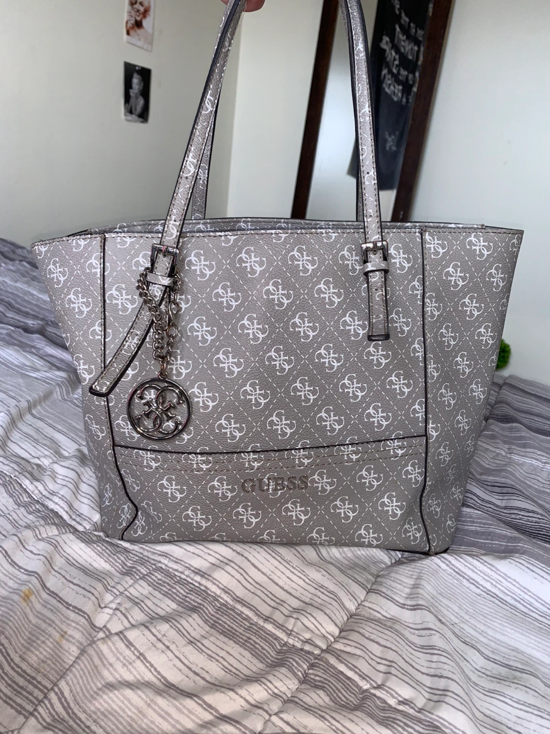 Guess Tote Bag - photo 3
