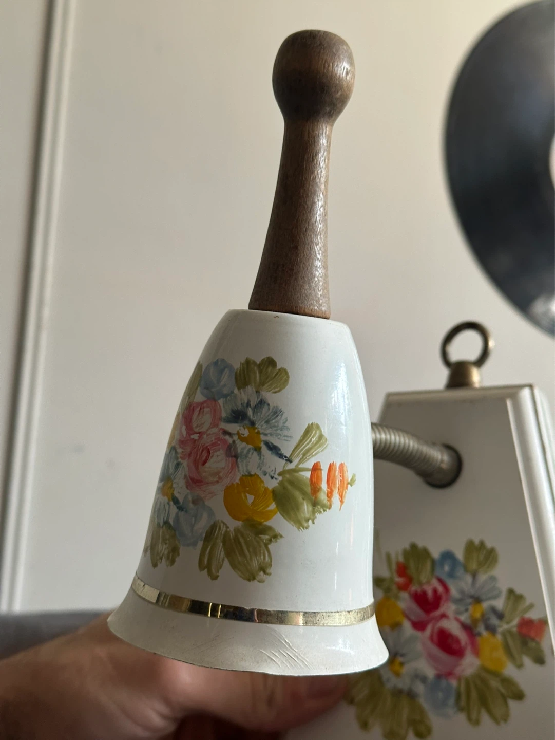 Vintage floral metal wall mount gooseneck lamp - photo 4