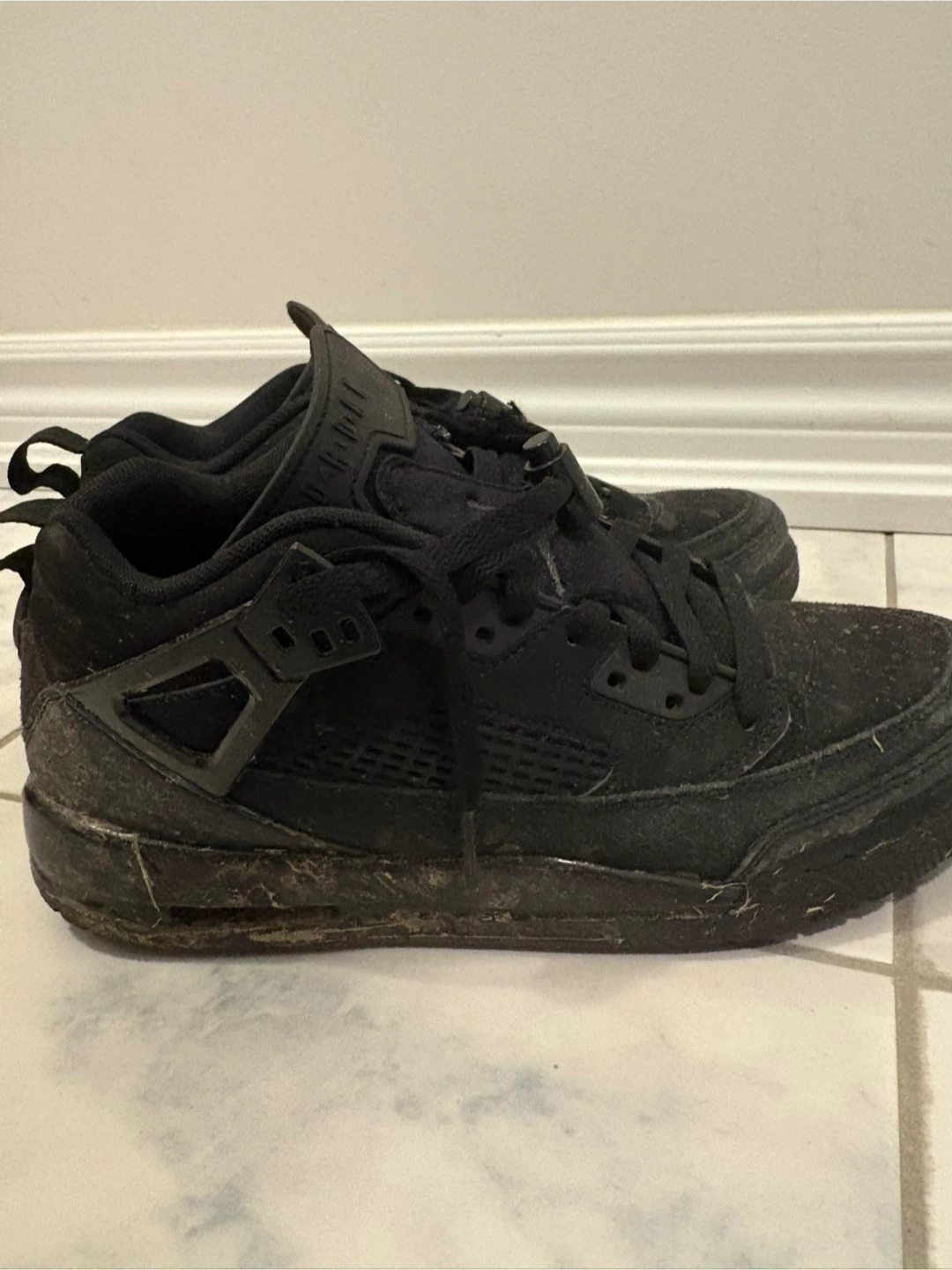 Nike Jordans size 7