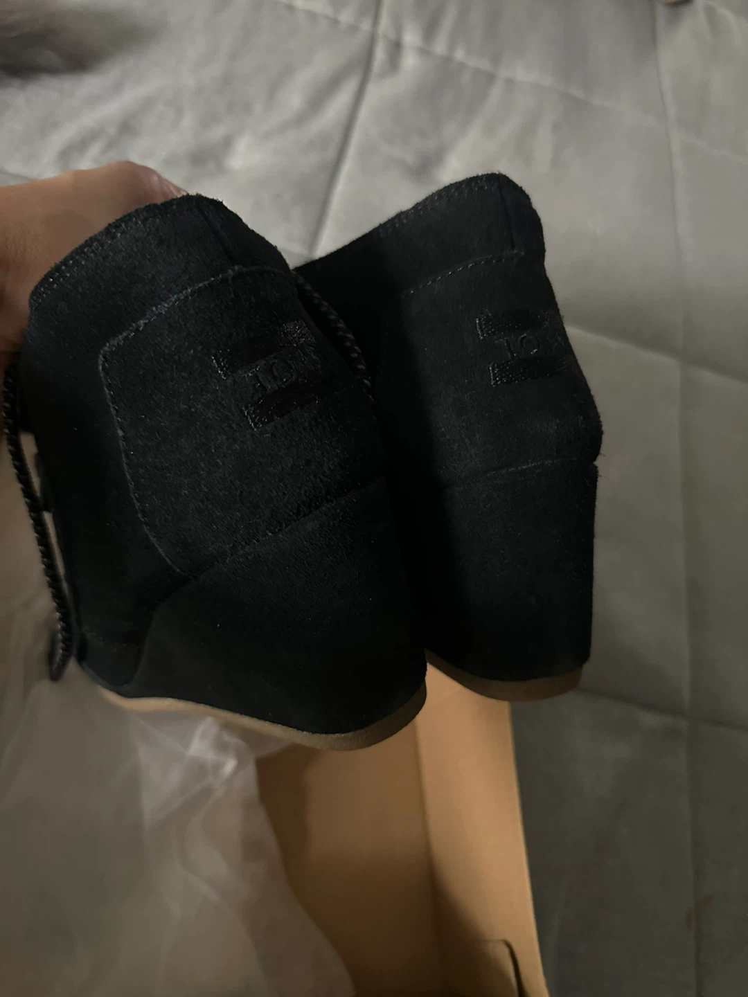 TOMS Black Suede Wedge Boots - photo 4
