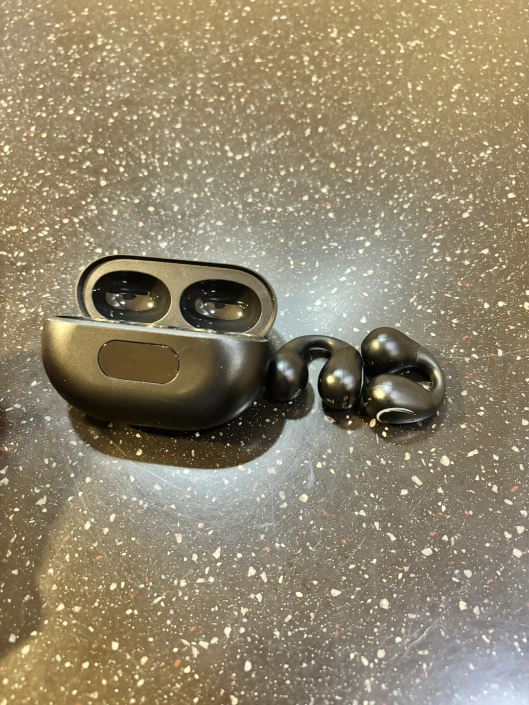 YYK-Q71 Clip-on Wireless Earbuds - photo 4