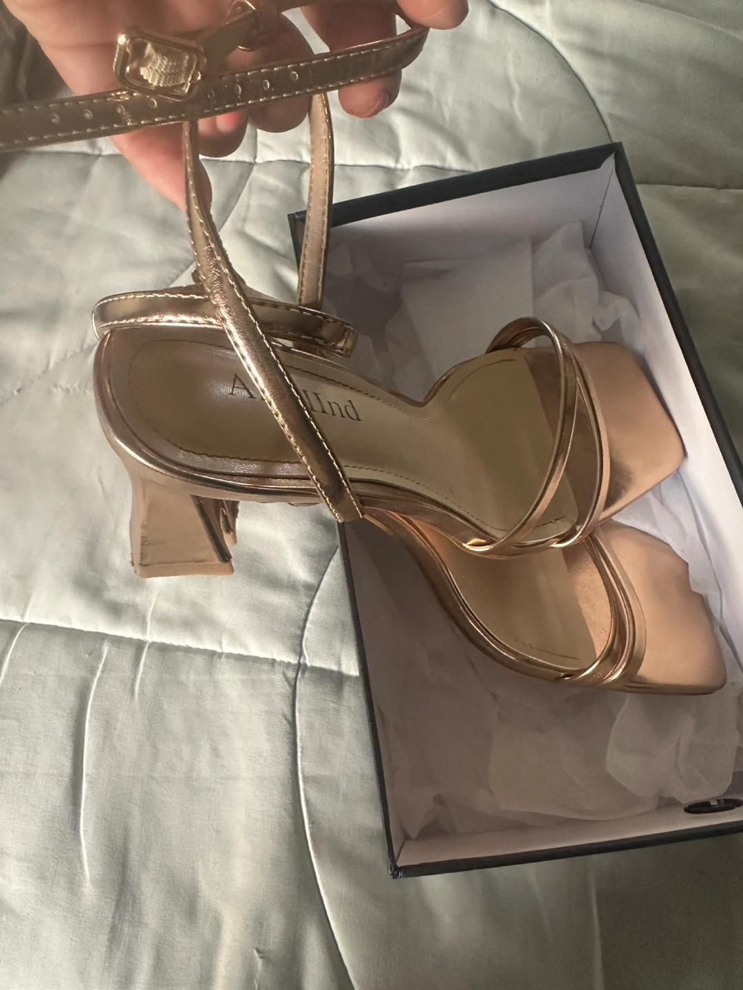 Women's Rose Gold Strappy Heels Size 7.5 - photo 3