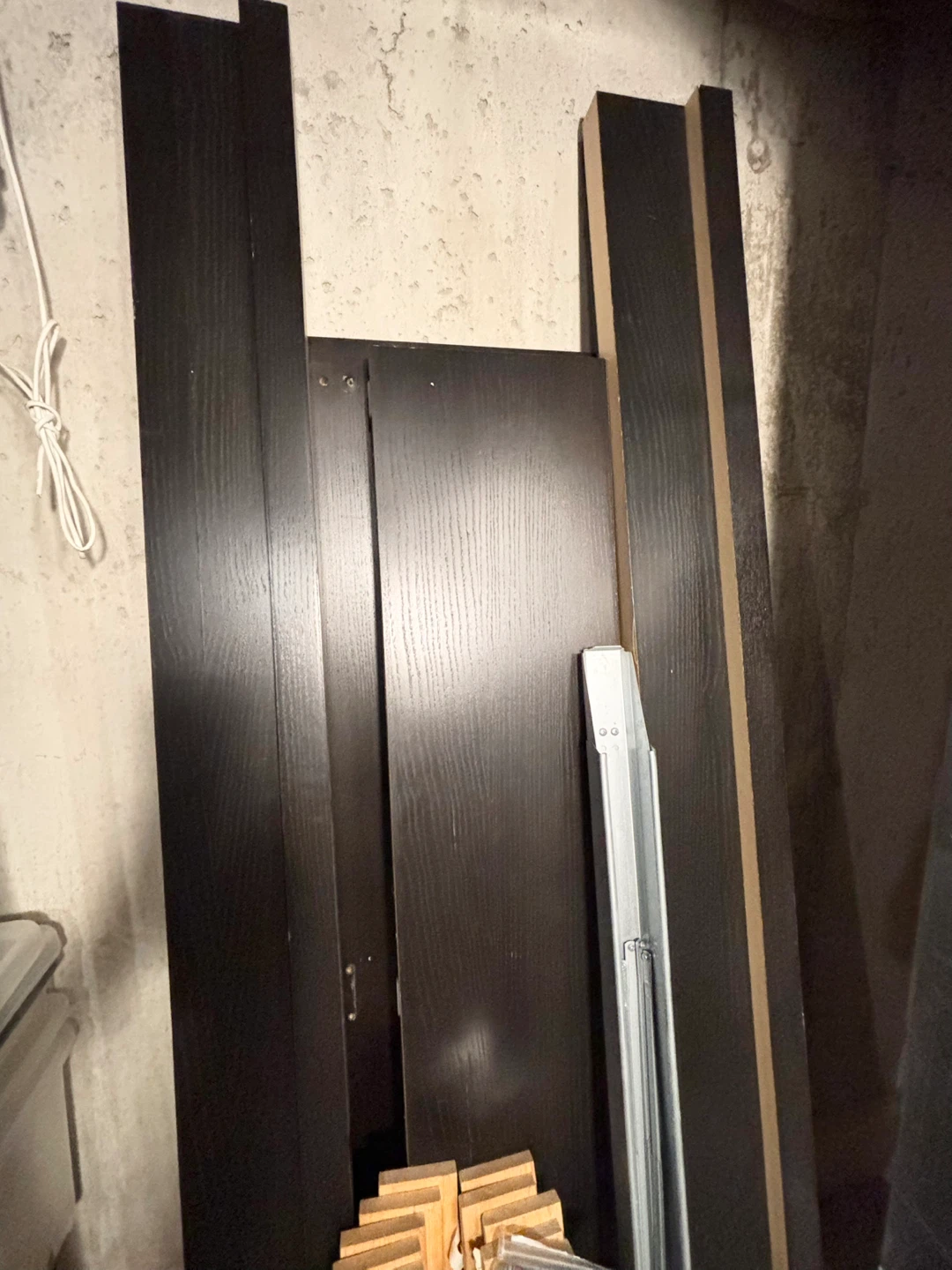 IKEA MALM Queen Bed Frame - photo 5