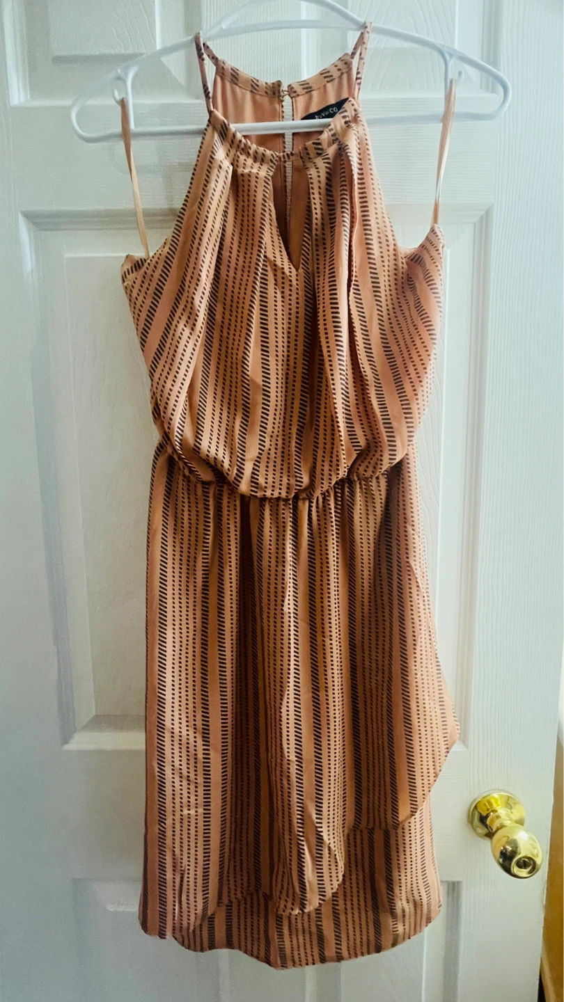 BOHO PEEK-A-BOO DRESS