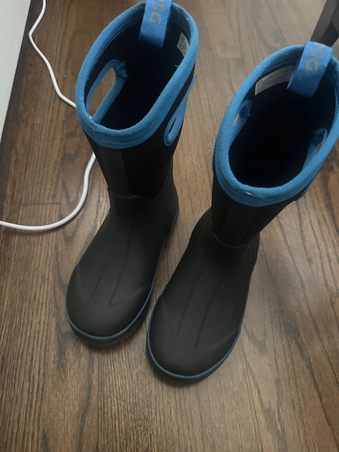DSG Kids Black & Blue Boots Size 3 - photo 3