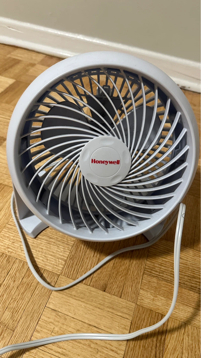 Honeywell Table Fan