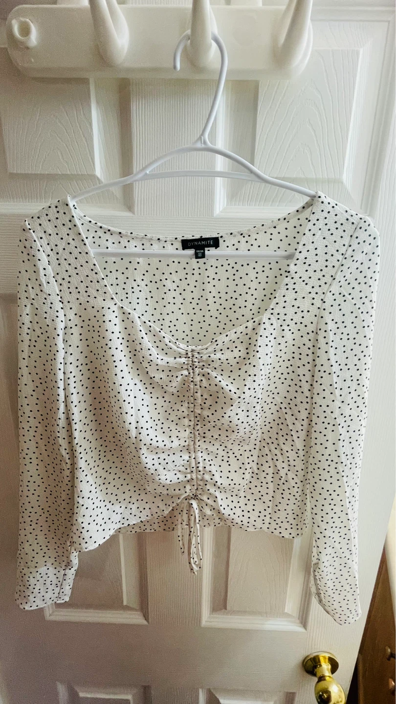 Dynamite White Polka Dot Ruched Long Sleeve Top