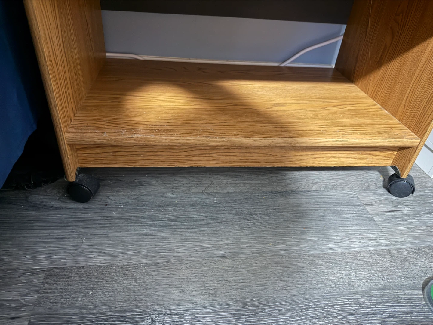 Oak Rolling Storage Cart - photo 4