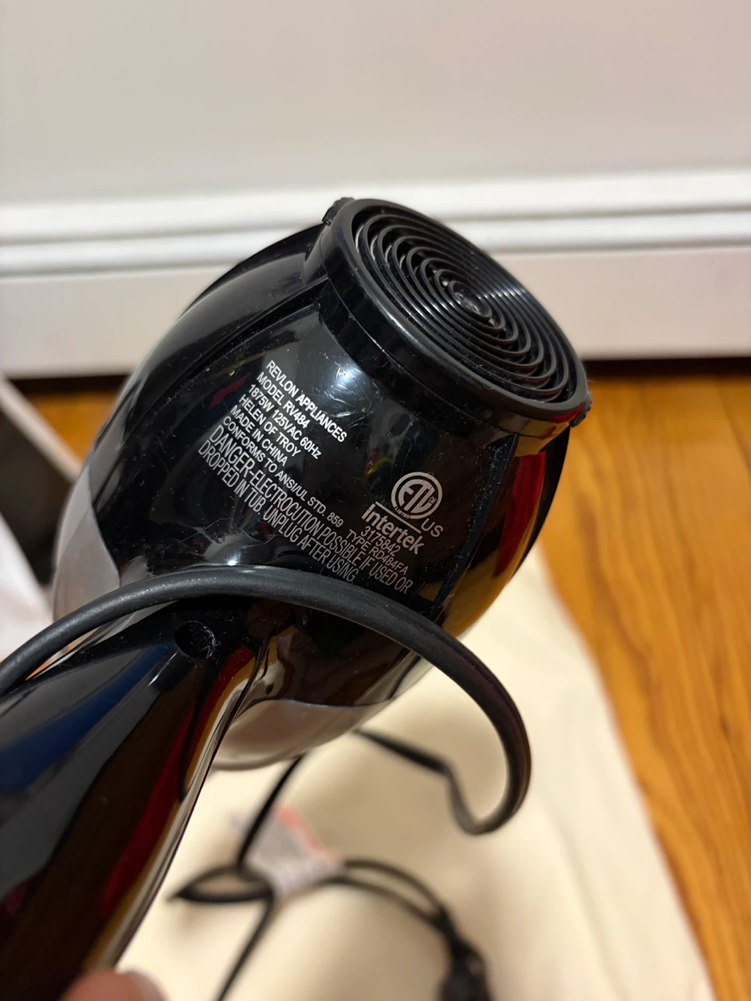 Revlon Lightweight Ionic Ceramic Hair Dryer - photo 3