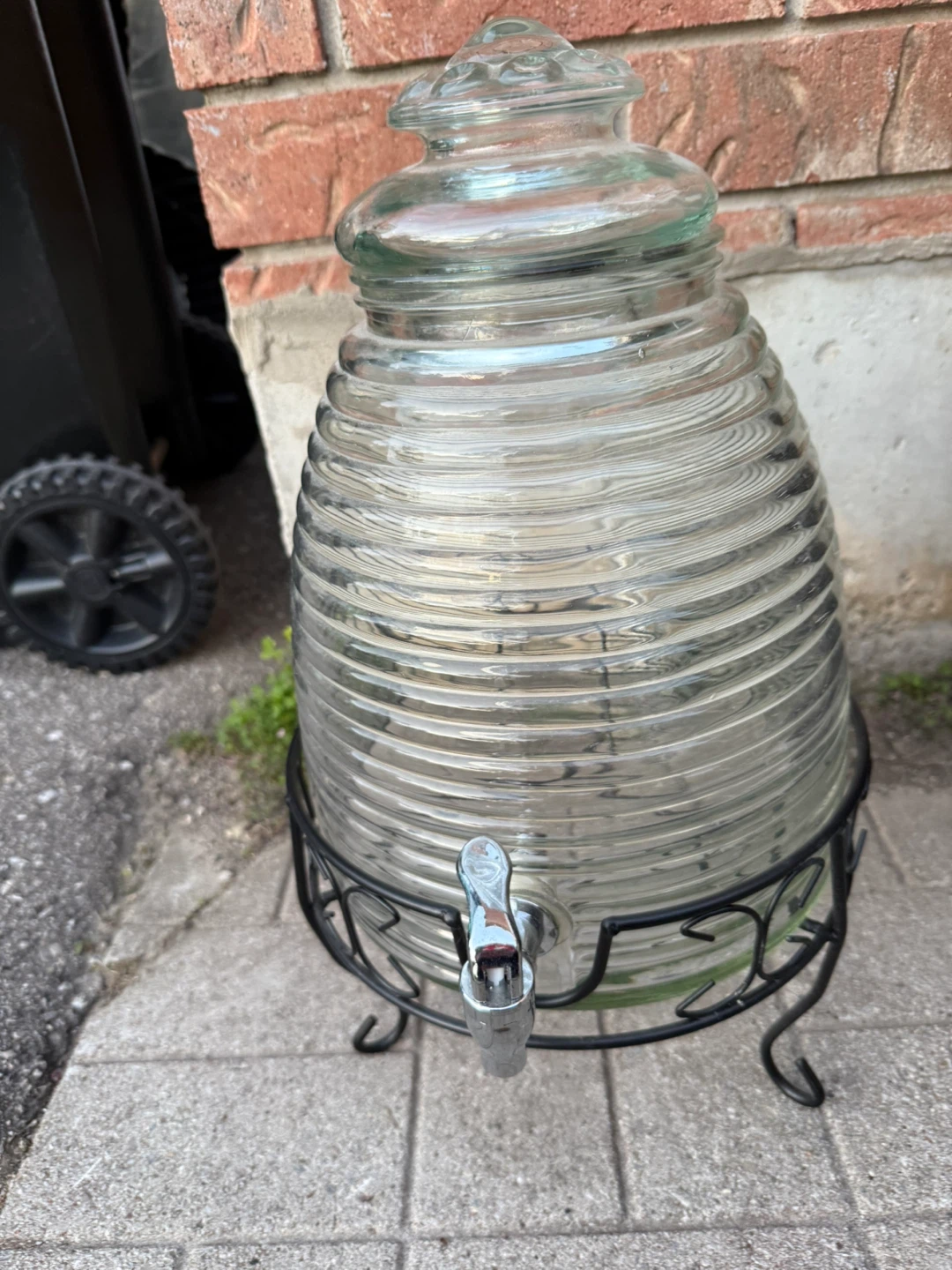 Glass Beverage Dispenser with Stand