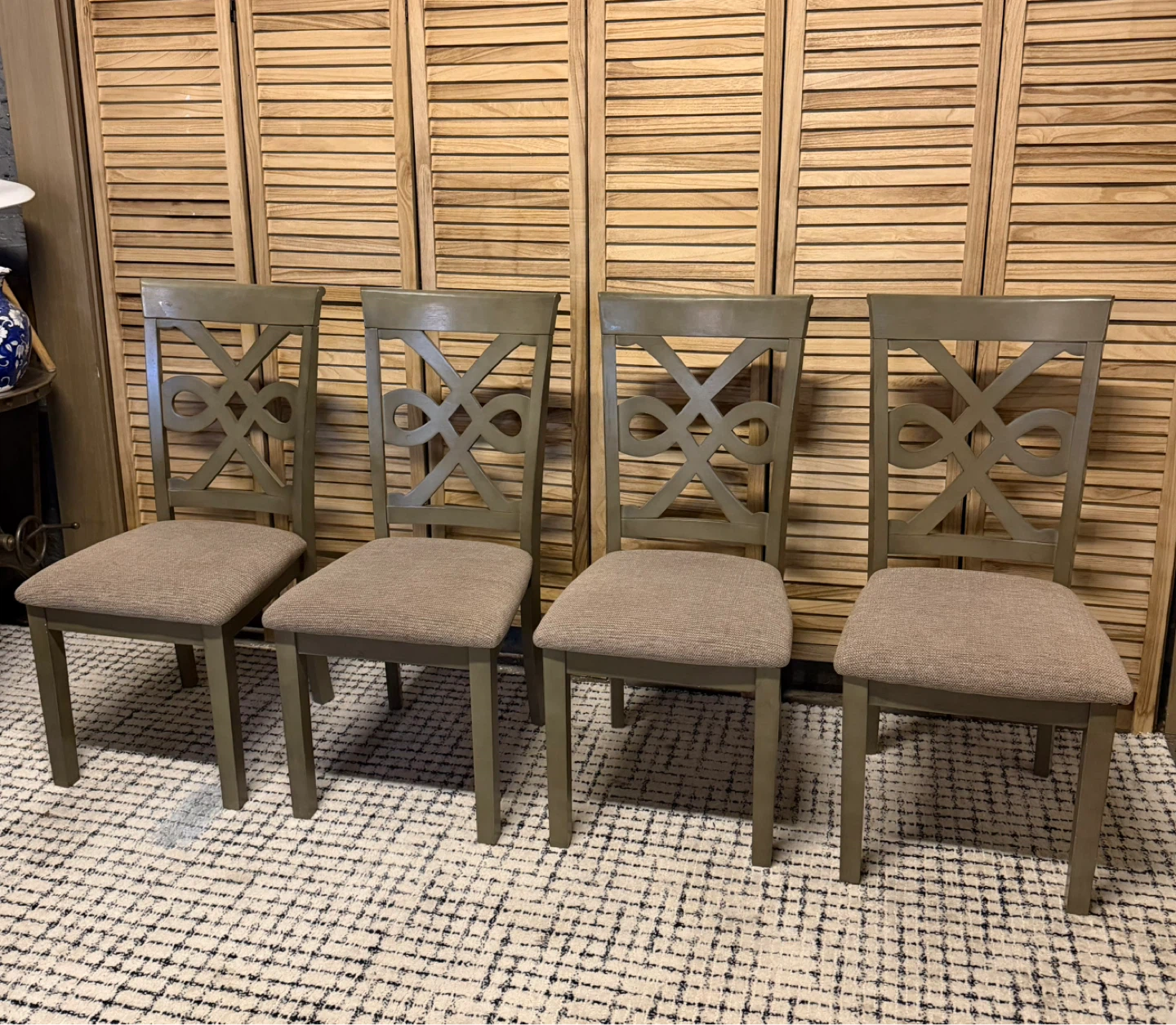 Set of 4 Dining Chairs - photo 3