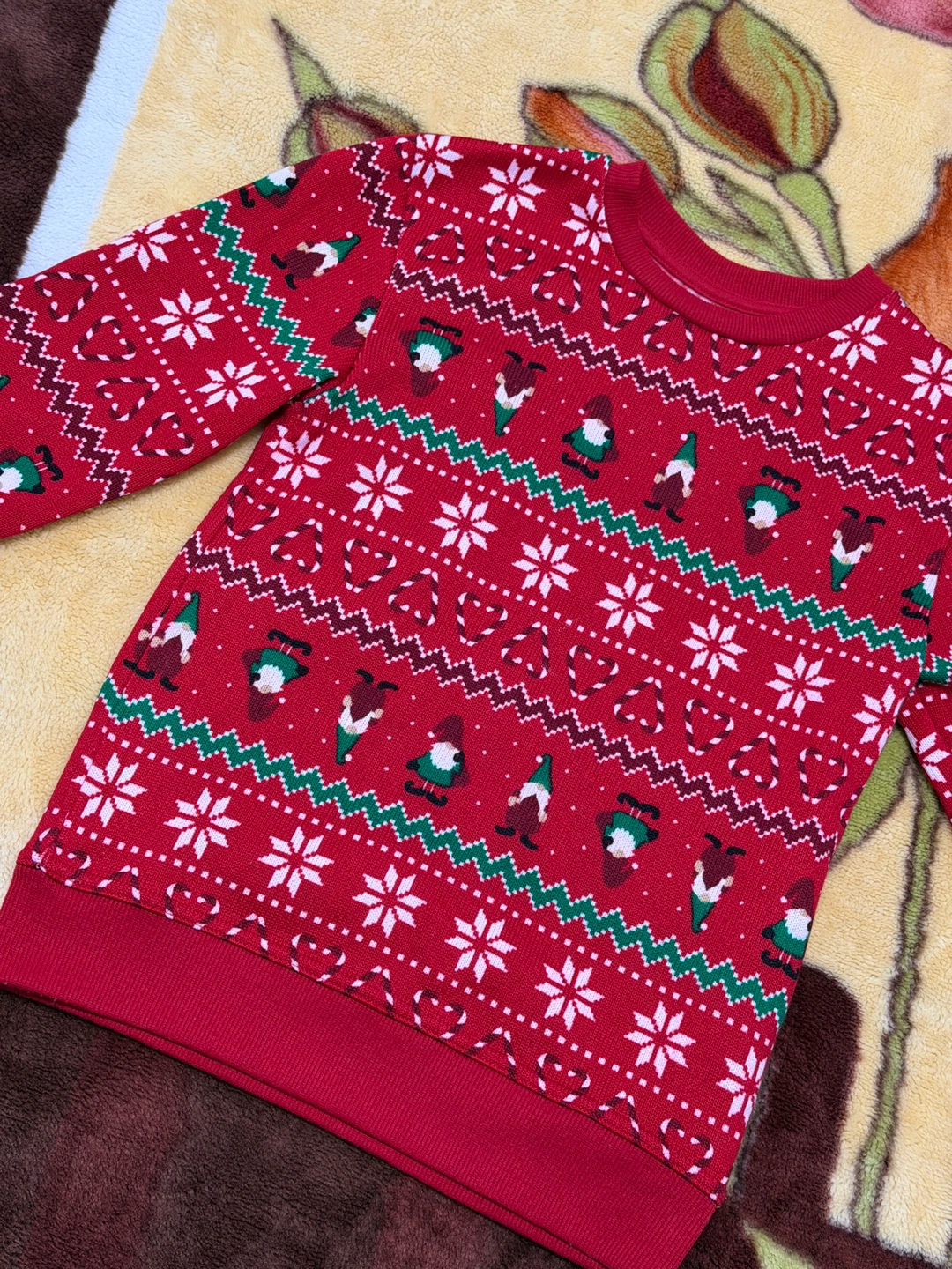 George Christmas Gnome Sweater M/M (7-8) - photo 2