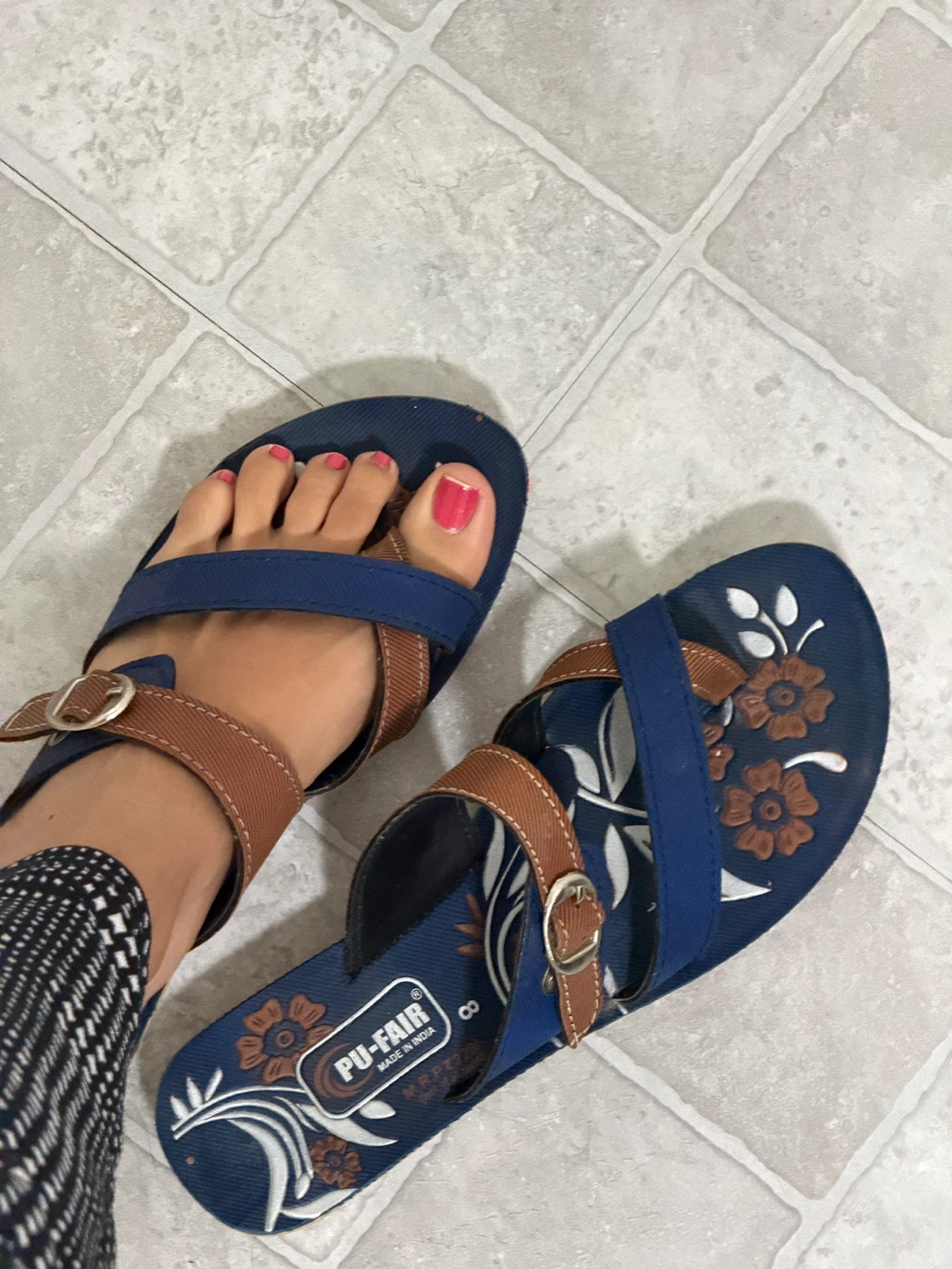 PU-FAIR Blue Floral Sandals Size 8 - photo 2