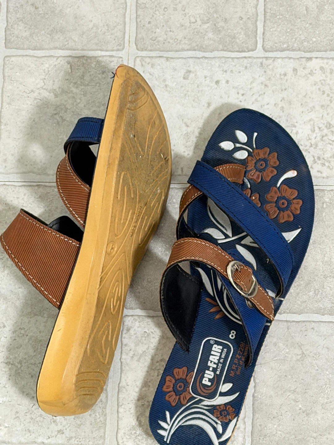PU-FAIR Blue Floral Sandals Size 8 - photo 5