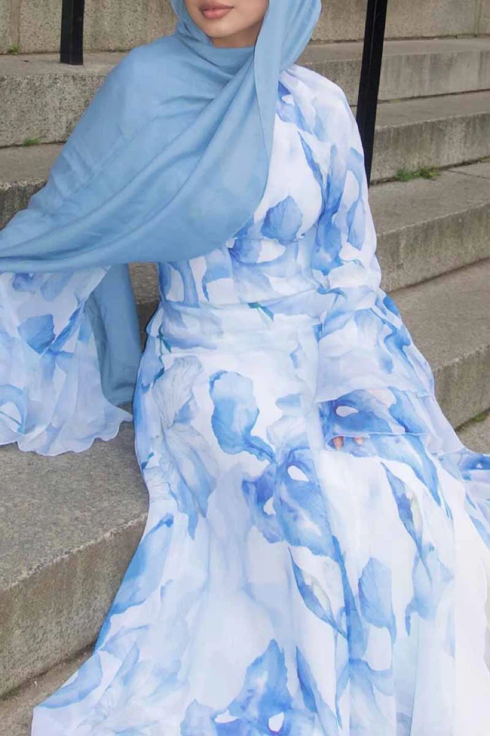 Women's Blue Floral Maxi Dress