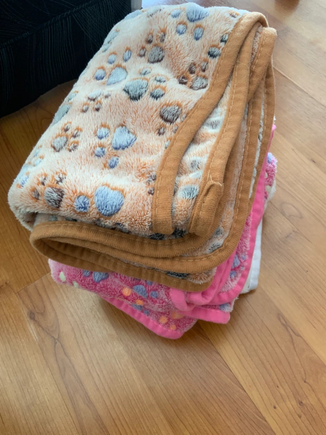 FREE 3 pet blankets