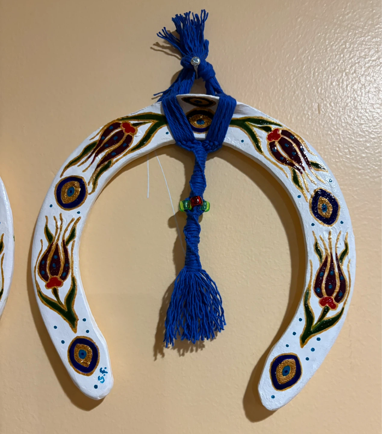 Hand-Painted Real Horseshoe Wall Decor - photo 3