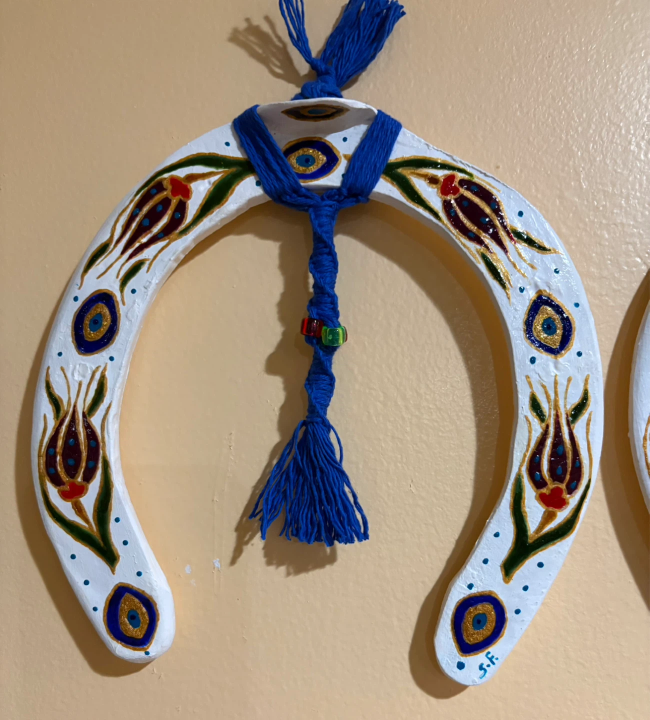 Hand-Painted Real Horseshoe Wall Decor - photo 2