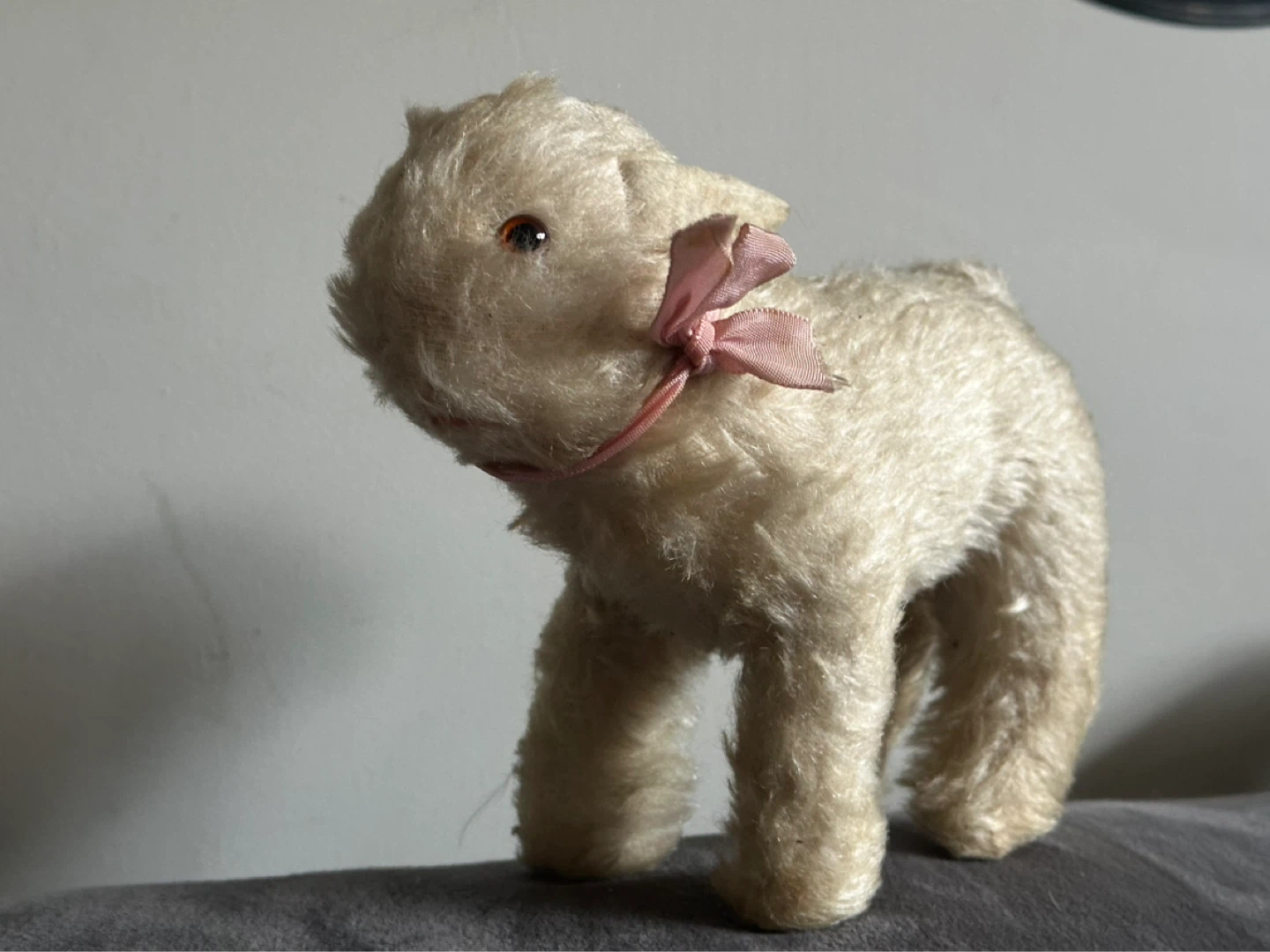Antique Mohair Farnell Alpha Lamb Made in England with label - photo 2