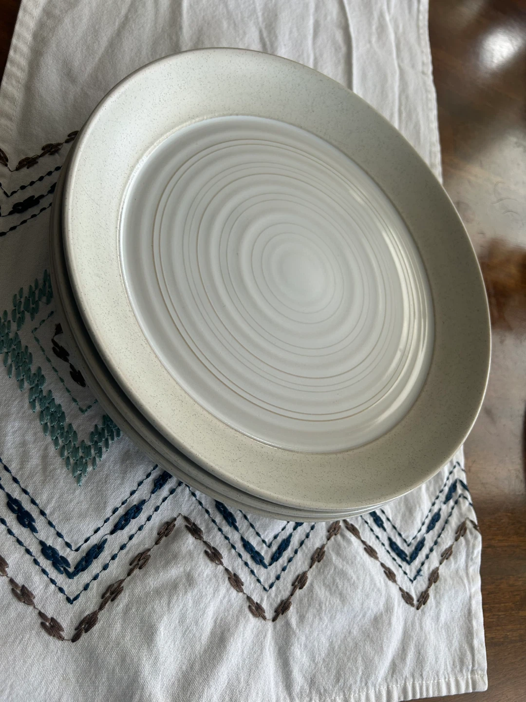 Set of 4 Stoneware Dinner Plates - photo 4