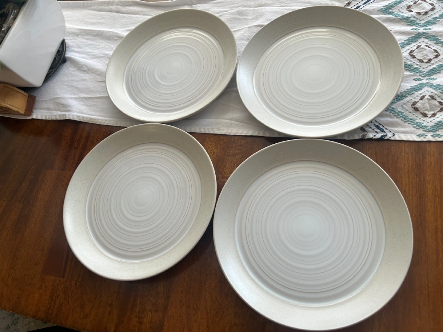 Set of 4 Stoneware Dinner Plates - photo 2