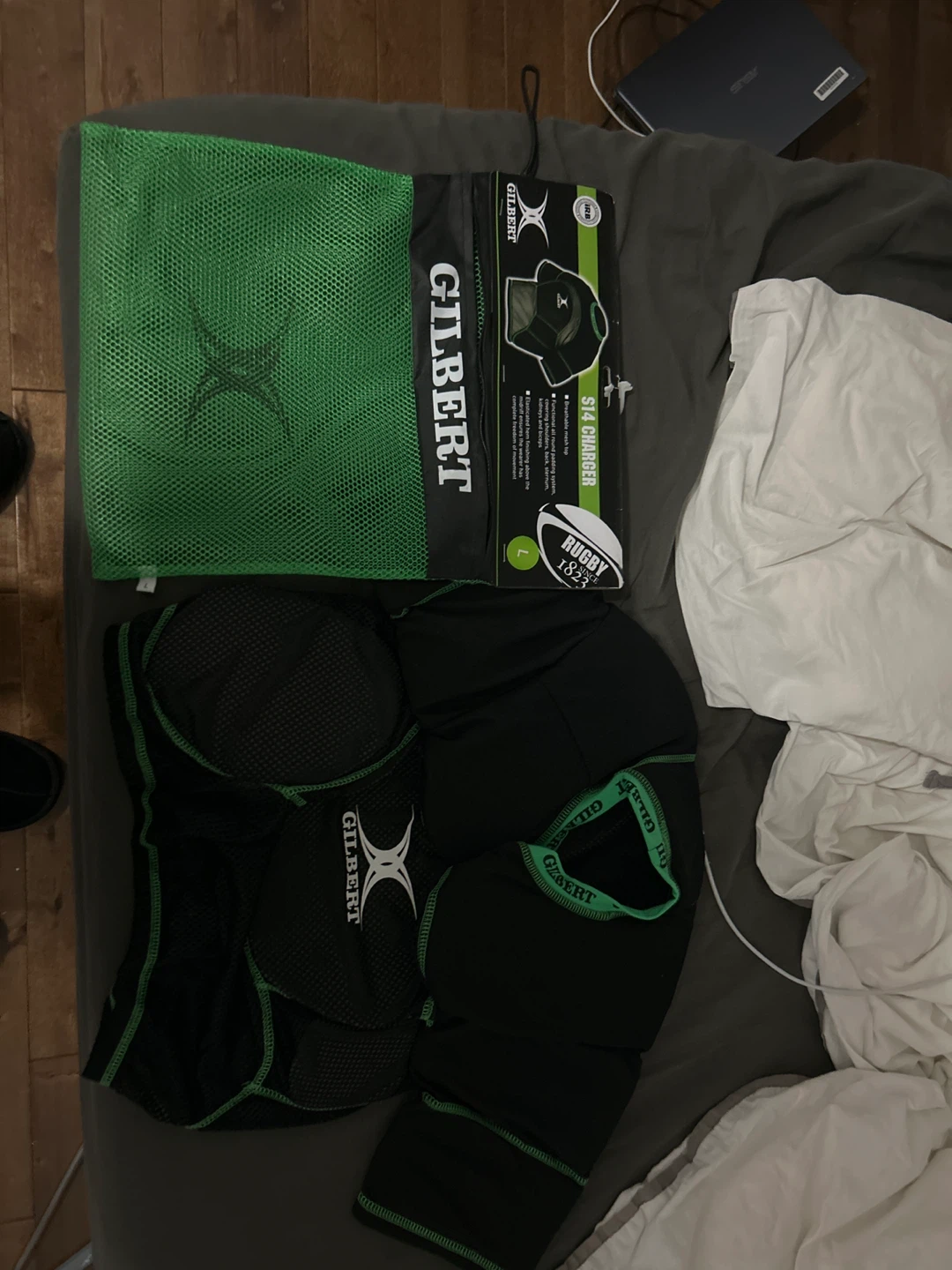 Gilbert S14 Charger Rugby Padded Top - Size L