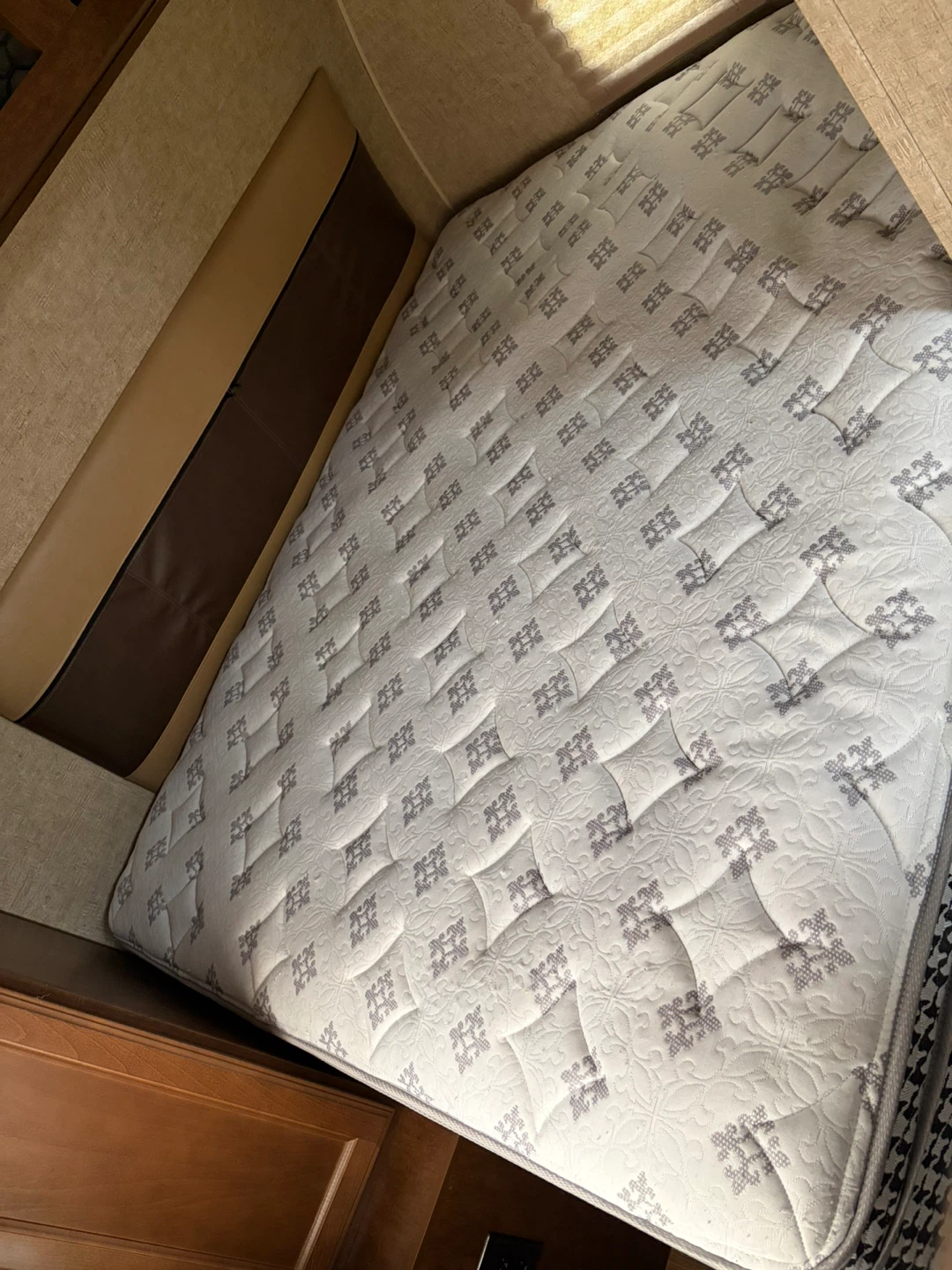 King Koil Emma Queen Mattress
