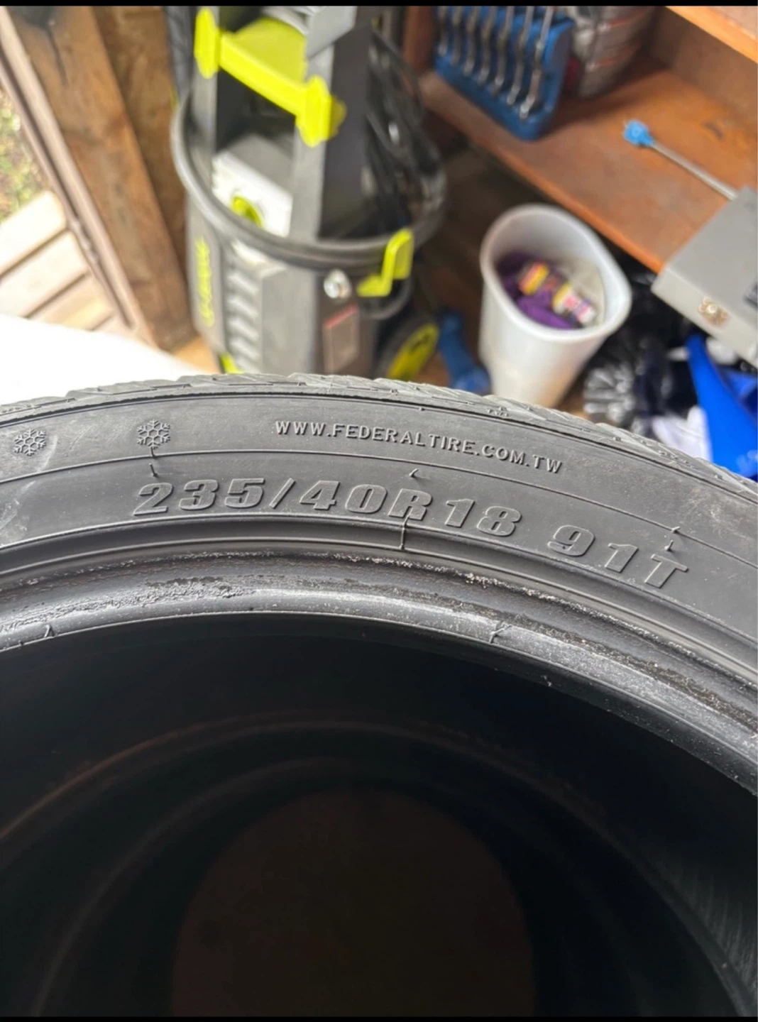 Federal Couragia 235/40R18 Winter Tires (Set of 4) - photo 3
